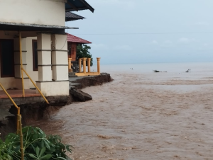 Banjir dan Longsor Terjang Bone Bolango, Ratusan Warga Terdampak