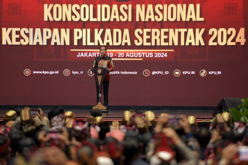 Presiden Jokowi Beri Wejangan ke KPU Terkait Persiapan Pilkada Serentak 