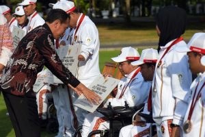 Raih 14 Medali, Jokowi Berikan Bonus Miliaran Rupiah Untuk Atlet Paralimpiade 