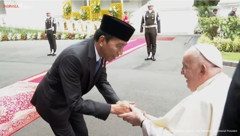 Paus Fransiskus Tinggalkan Pesan Mendalam ke Jokowi Demi Masyarakat Indonesia