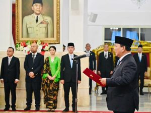 Prabowo Lantik Pejabat Tinggi Negara, Dari Ketua MA hingga Sejumlah Kepala Badan dan Stafsus 