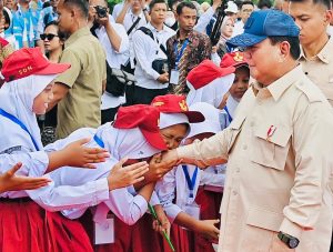 Prabowo Targetkan Makan Bergizi Gratis untuk Seluruh Anak Indonesia Akhir 2025