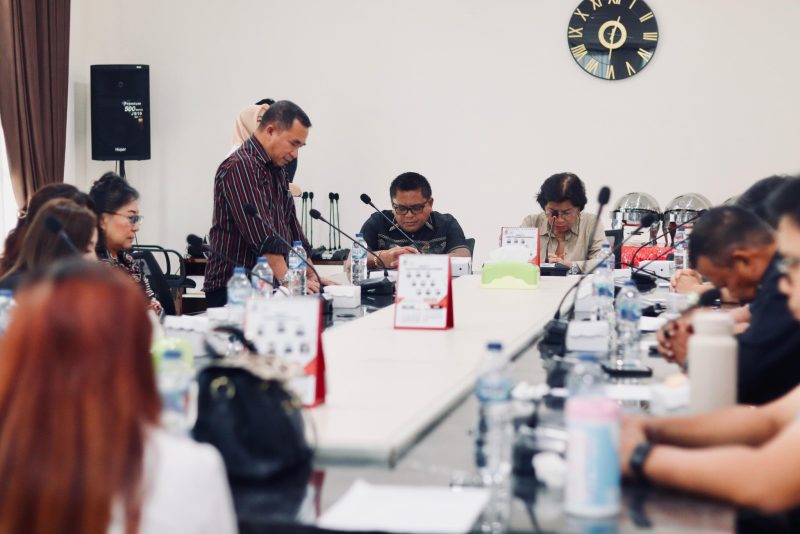 Ketua DPRD Manado Pimpin Rapat Banmus, Dorong Efektivitas Agenda Legislatif dan Pengawasan Kinerja Eksekutif