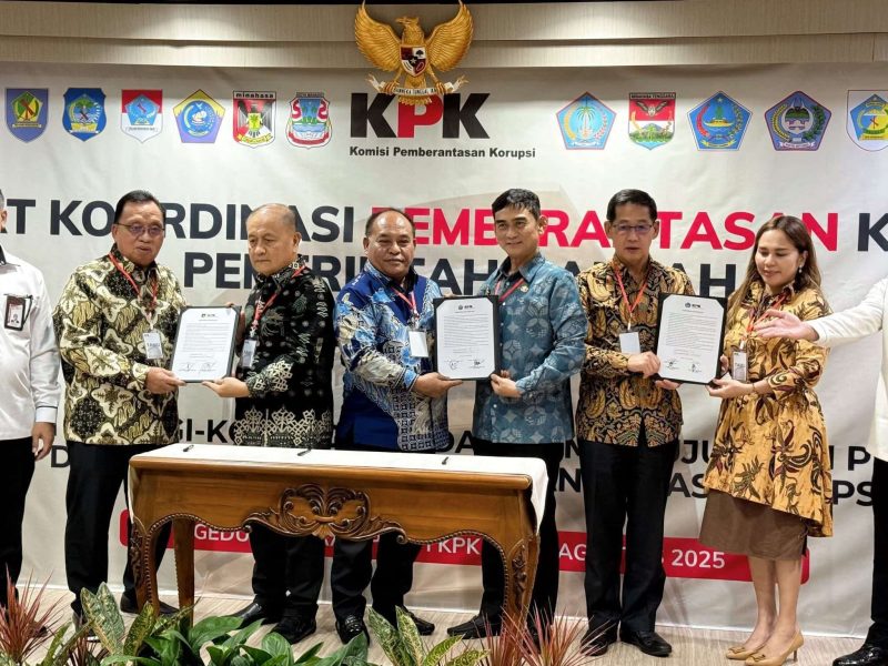 Didepan KPK, Bupati Welly Titah Tandatangani Komitmen Anti Korupsi