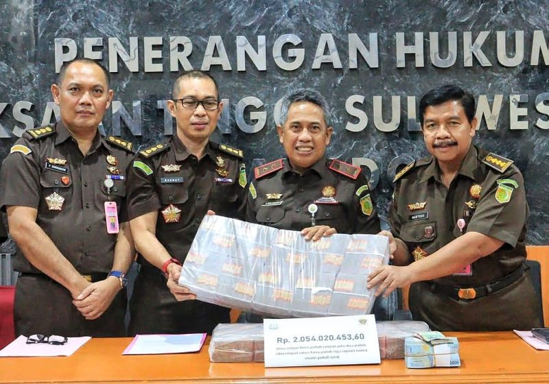 Tersangka Kasus Korupsi Unsrat Kembalikan Uang Rp2 Miliar Lebih